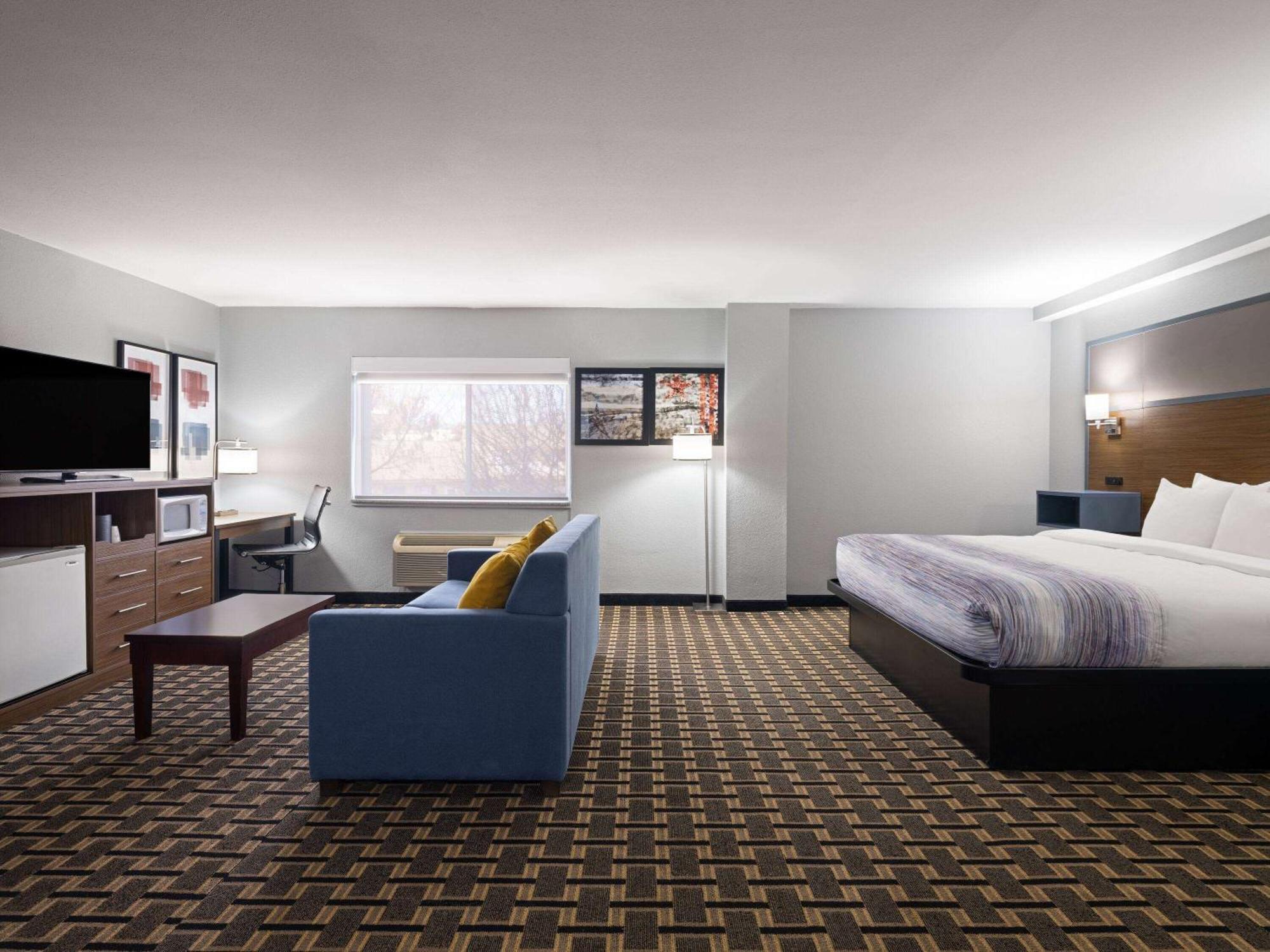Americinn By Wyndham Woodstock Il Eksteriør billede